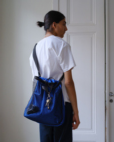 Nitty Gritty® Worldwide 2-Way Shoulder Bag - Royal Blue