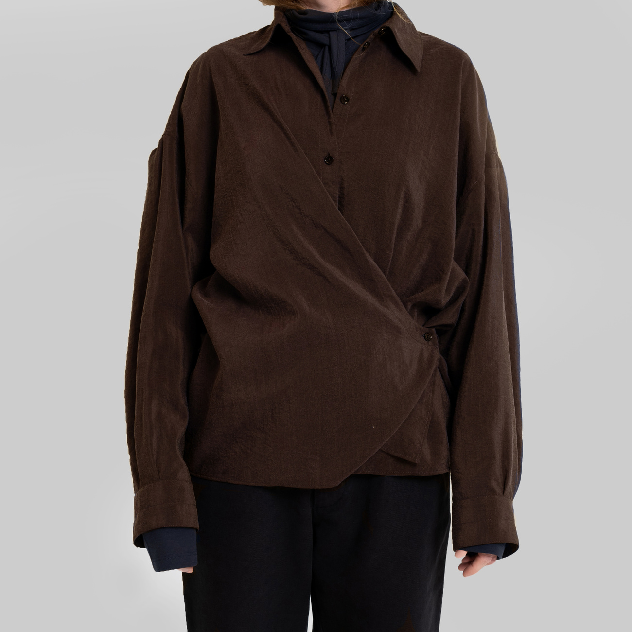 Straight Collar Twisted Shirt