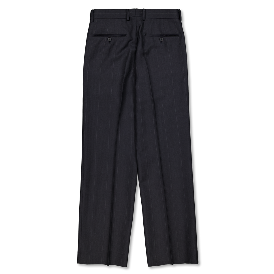 Auralee Bluefaced Wool Two-Tucked Slacks Charcoal Navy | Nitty Gritty
